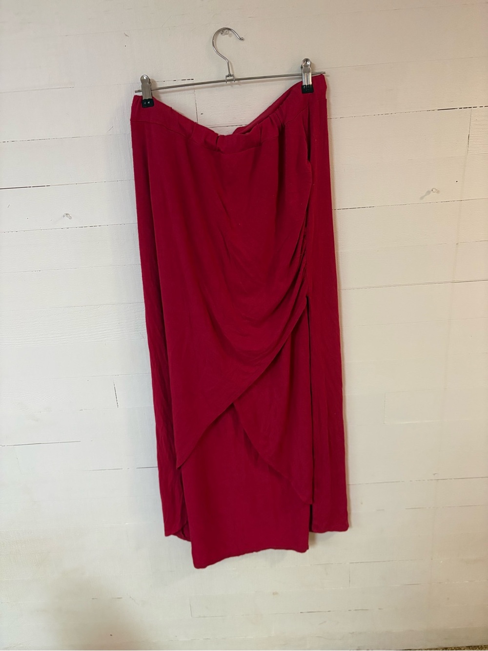 Loveappella Red Draped Wrap Skirt XL Stretch Pull On Midi